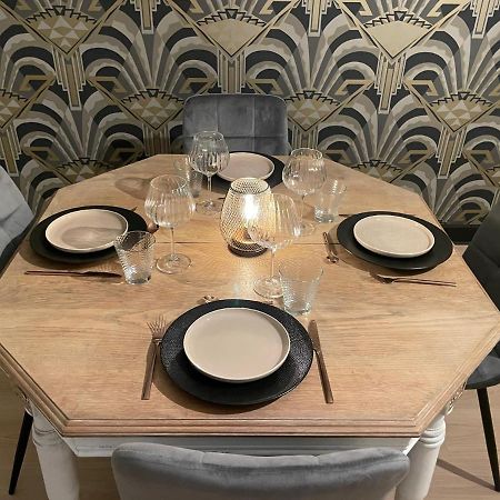 Appartement De Charme Au Pied De La Basilique Saint Remi Reims Kültér fotó